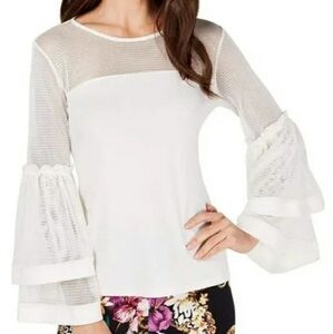 🛍Thalia Sodi Small chic and dainty ivory mesh top with wide tiered Bell sle…